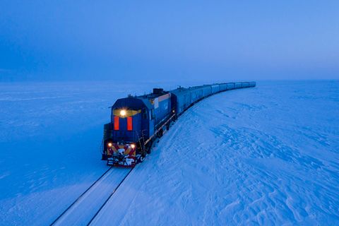 Pendlerzug des Gazprom-Konzerns