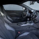 Die Sportsitze stützen den Torso des Fahrers in Kurven