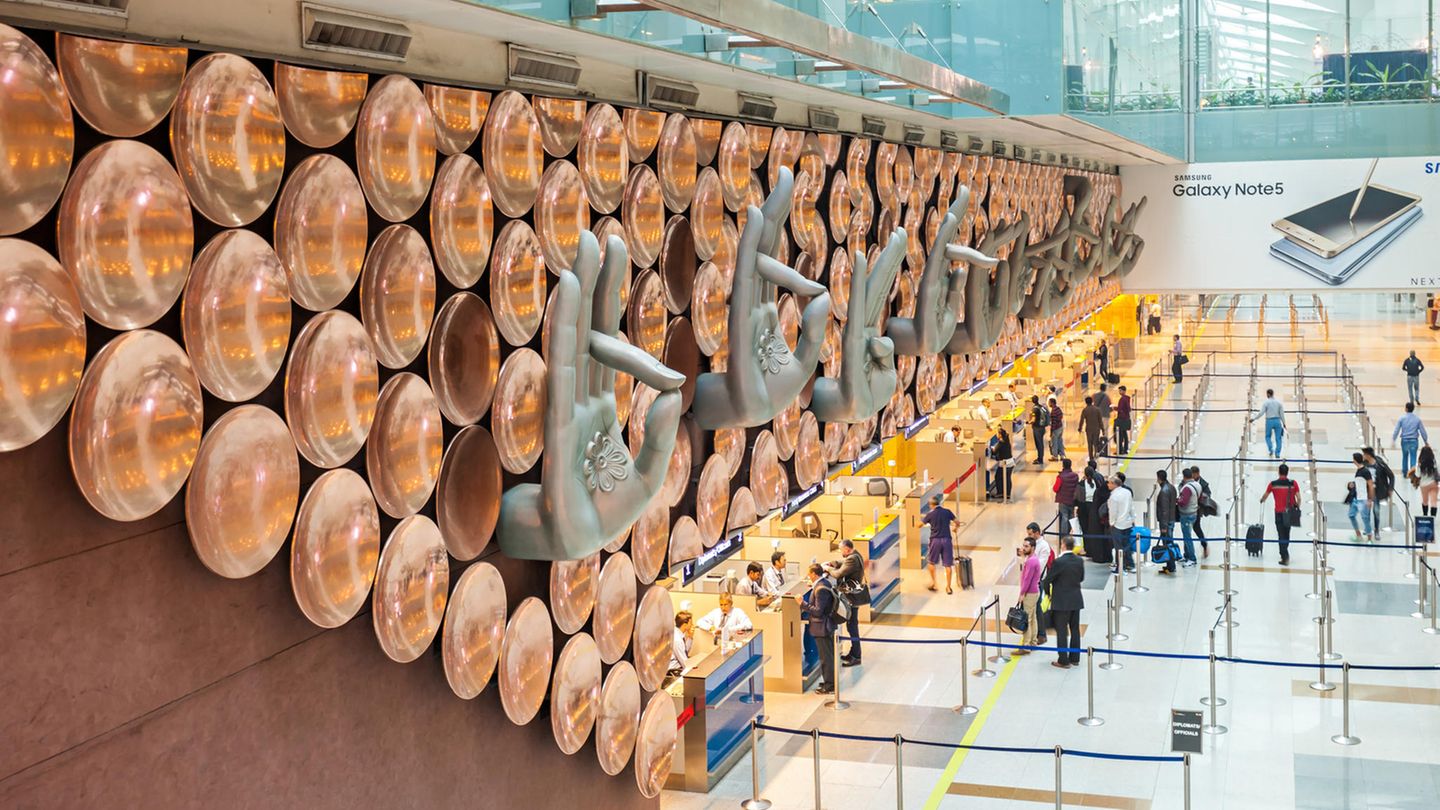 Indira Gandhi International Airport (IGI)