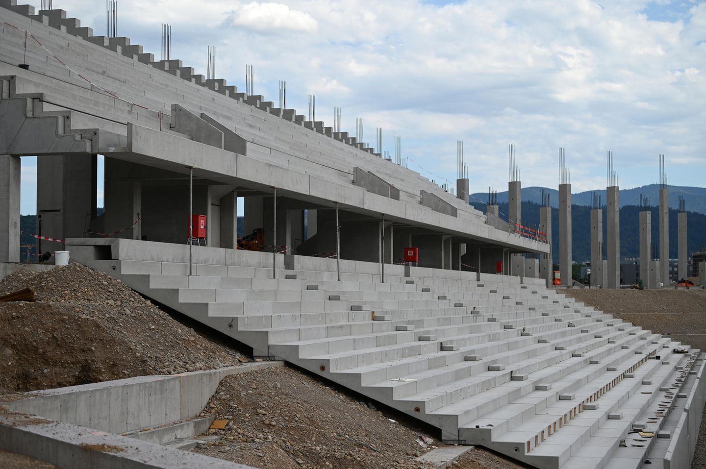 Noch im Bau: Das neue Stadion von Fußball-Bundesligist SC Freiburg