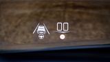 Optional ist das Headup-Display im DS 3 Crossback E-Tense