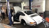 Porsche Garage 911 in Tokio