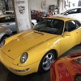 Porsche Garage 911 in Tokio