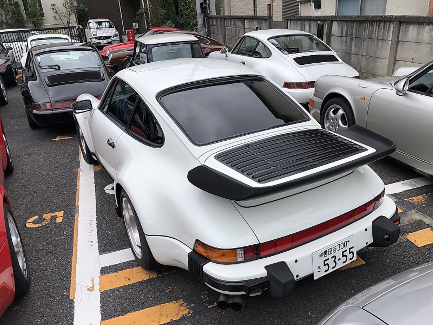 Prestige Porsche in Tokio