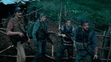 Streaming: Film Platz 3: "Triple Frontier" Drogen, Elite-Soldaten und ein bekannter Cast um Ben Affleck und "Narcos"-Star Pedro Pascal - fertig ist der Action-Hit. So dachte sich das Netflix. Doch angesichts des Budgets von 115 Millionen Dollar hatte man sich wohl mehr als die erreichten 52 Millionen Abrufe erhofft: Netflix wertet den Film intern als Flop - und will künftig bei teuren Produktionen vorsichtiger sein.