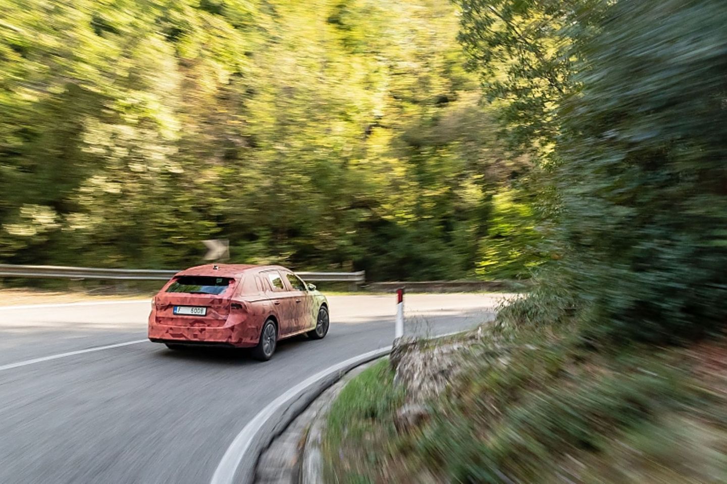 Der Skoda Octavia Combi MJ 2020 lässt sich auch dynamisch bewegen