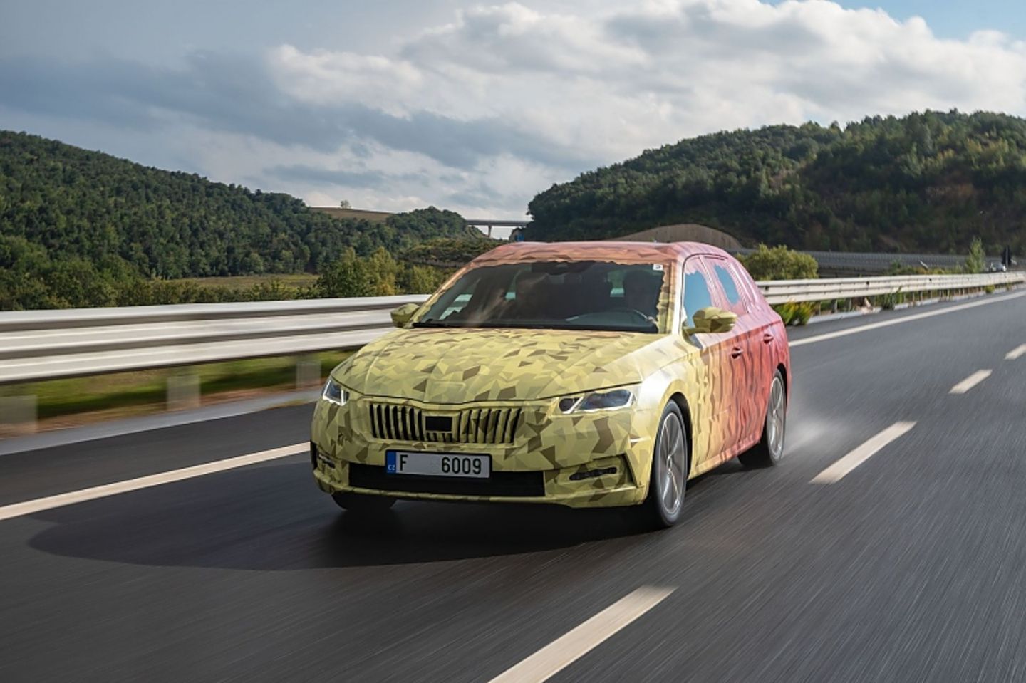Der 1.5 Liter TSI-Benziner ist spritzig