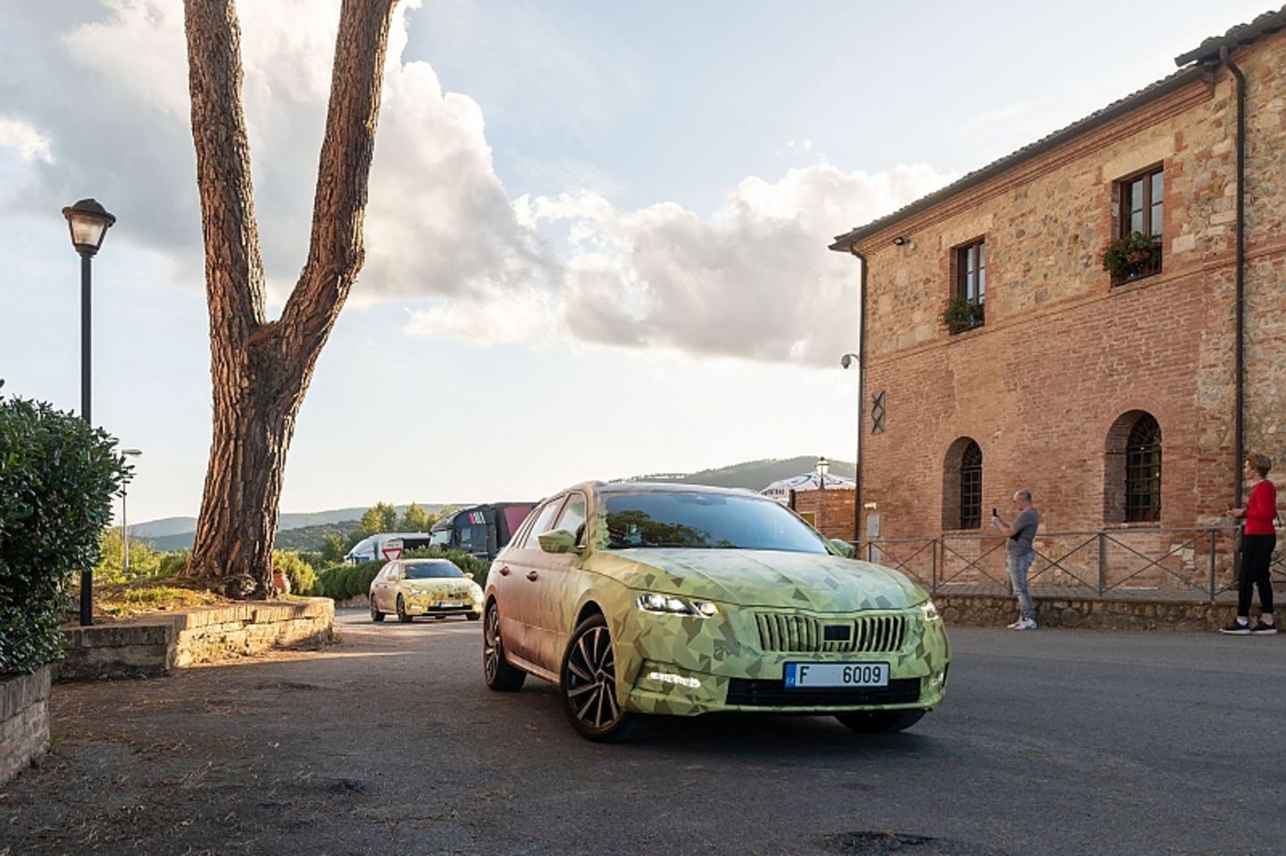 Der Skoda Octavia Combi wird mit einigen Assistenzsystemen ausgerüstet