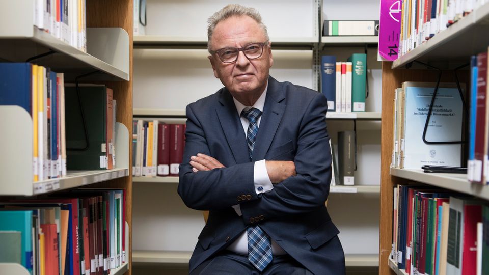 Ex-Verfassungsrichter Hans-Jürgen Papier warnt im stern vor Erosion des Rechtsstaats