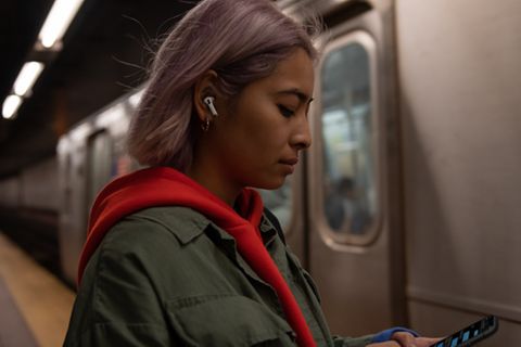 Die AirPods verkaufen sich allein in diesem Jahr geschätzt 50 Millionen Mal