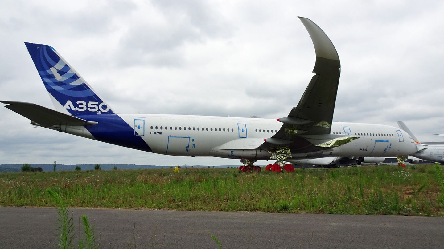 Airbus A350, Kennung F-WZNW