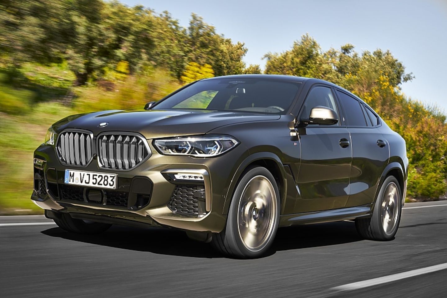 BMW X6 M50i xDrive