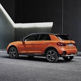 Auch hinten kann man einigermaßen vernünftig sitzen