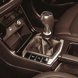 Die manuelle Schaltung des Ssangyong Korando ist etwas hakelig