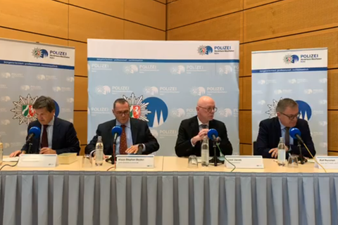 Pressekonferenz der Polizei Köln zu den Kindesmissbrauchs- und Kinderpornografieermittlungen