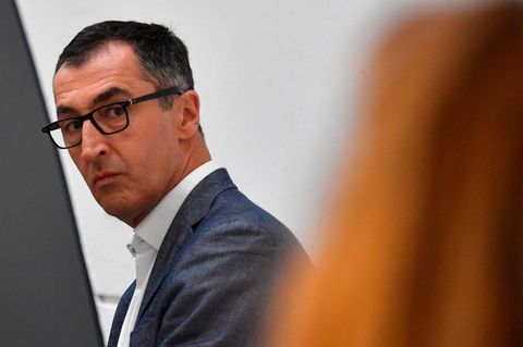 Özdemir erhält seit längerem Personenschutz durch das BKA.