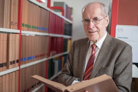 Der Kriminologe Christian Pfeiffer war einst Justizminister Niedersachsens