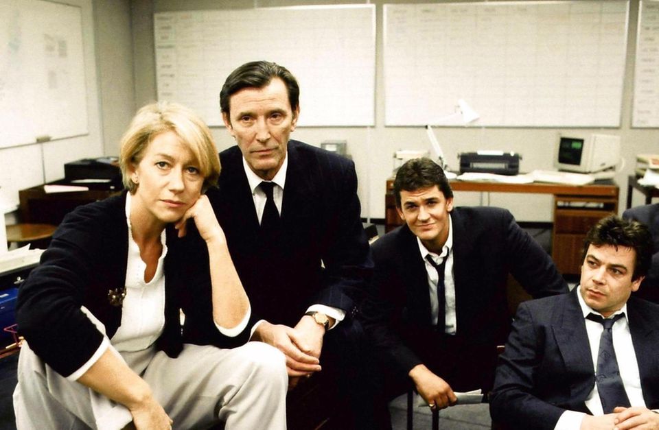 Interview: Helen Mirren als DCI Jane Tennison in "Prime Suspect" - und ihr Team. Helen Mirren als DCI Jane Tennison in "Prime Suspect" - und ihr Team.