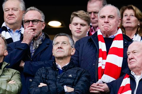 Bayern-Boss Karl-Heinz Rummenigge (l.), Präsident Uli Hoeneß (r.) und dessen designierter Nachfolger Herbert Hainer (M.)