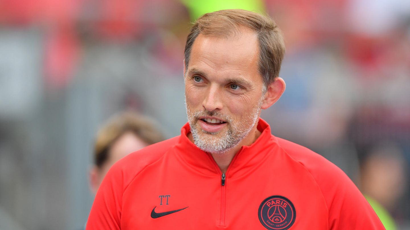 Thomas Tuchel  Thomas Tuchel wollten die Bayern schon einmal verpflichten. Zumindest Karl-Heinz Rummenigge wollte das, nur Uli Hoeneß stellte vor zwei Jahren quer, bis Tuchel schließlich bei Paris Saint-Germain unterschrieb. Die Folge war, dass die Bayern einen auf diesem Niveau unerfahrenen Trainer namens Niko Kovac holten. Thomas Tuchel sitzt allerdings fest im Sattel bei PSG. In der Liga und in der Champions League steht Paris jeweils mit großen Vorsprung an der Tabellenspitze. Aber man sollte niemals nie sagen.      Wahrscheinlichkeit: gering