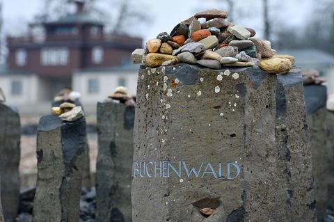 Gedenkstein im ehemaligen KZ Buchenwald