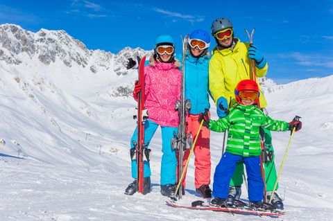 Skifahren mit der ganzen Familie