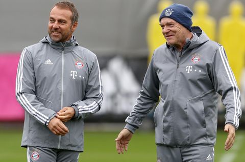 Hansi Flick und Hermann Gerland (r.) während ihrer gemeinsamen, ersten Trainingseinheit