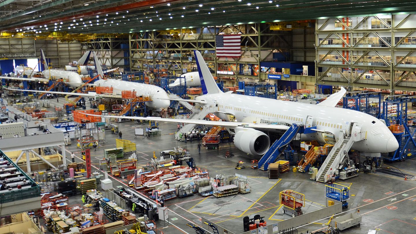 Werkshalle Boieng 787 Endmontage