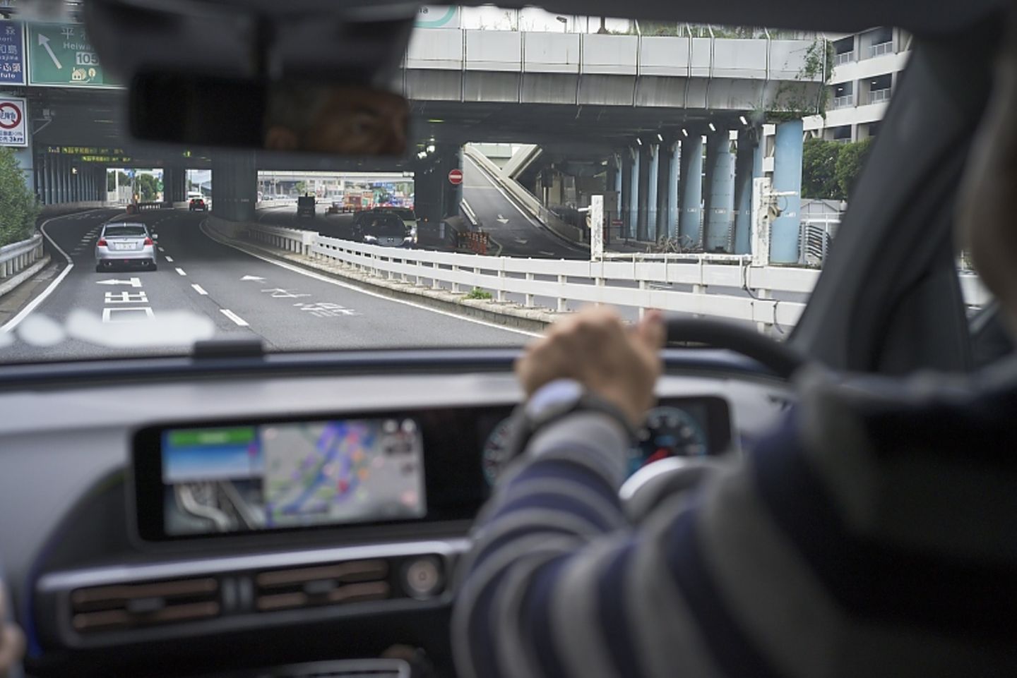 Mercedes EQC in Japan