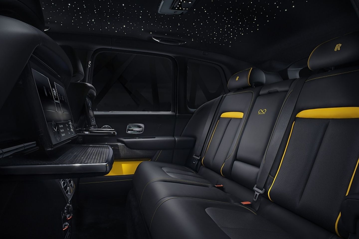 Rolls-Royce Cullinan Black Badge
