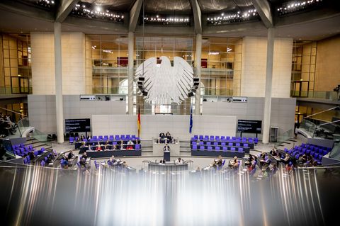 Die 124. Sitzung des Bundestages