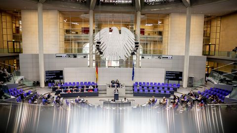 Die 124. Sitzung des Bundestages