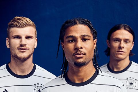 Drei deutsche Kicker im neuen Dress: Timo Werner, Serge Gnaby und Nico Schulz (v.l.)