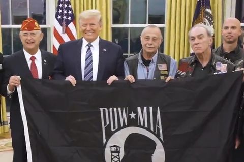 Trump genehmigt Flagge für Kriegsgefangene und Verschollene.