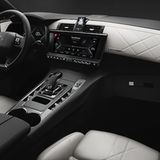 Das Interieur versucht Design-Akzente zu setzen