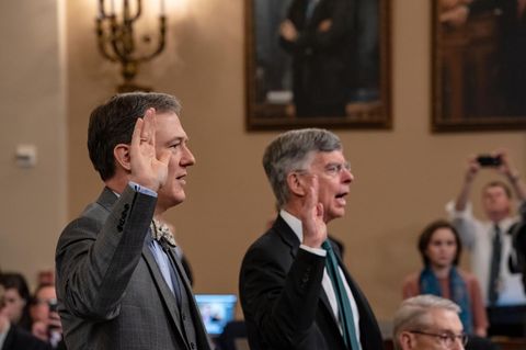 William Taylor (r.), geschäftsführender US-Botschafter in der Ukraine, und George Kent (l.), Diplomat im US-Außenministerium