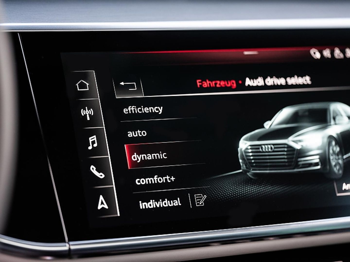Der Audi S8 verfügt über fünf Fahrmodi