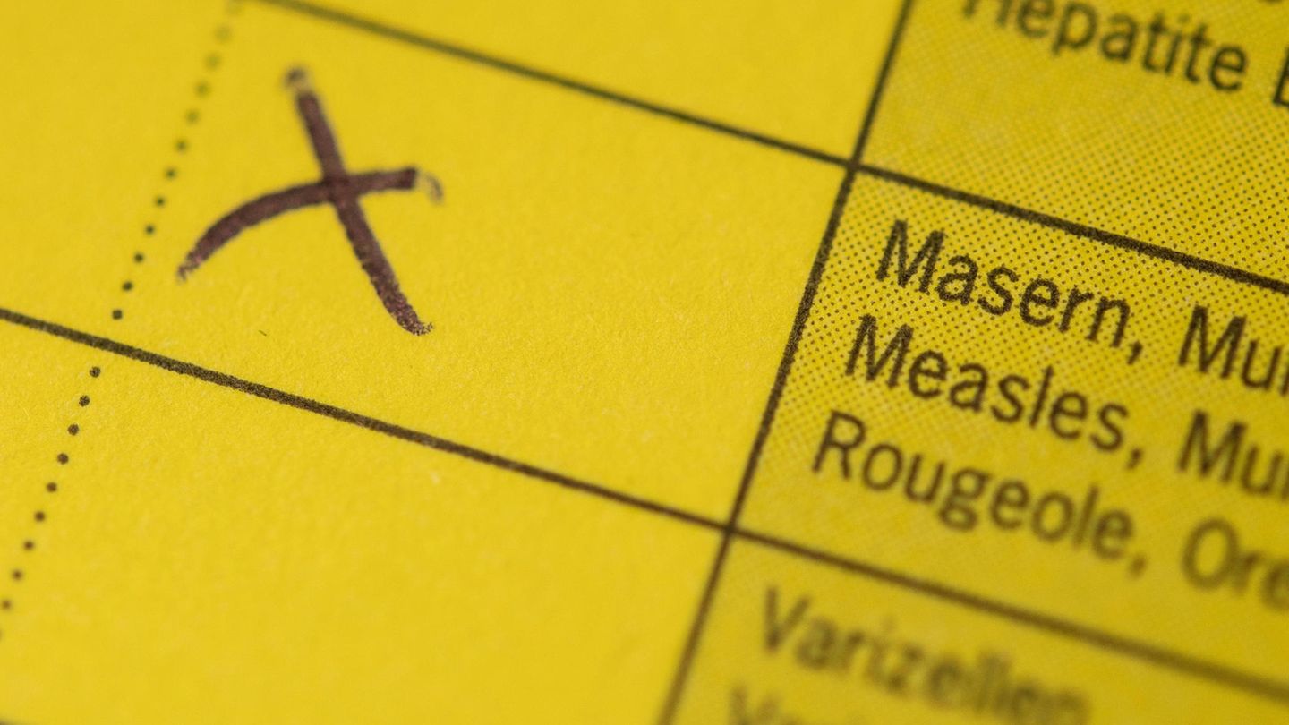 Impfpass mit Masern-Zeile