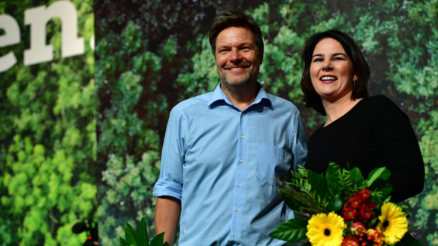 Grünen-Politiker Robert Habeck und Annalena Baerbock