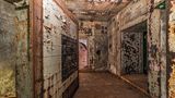 Das Innere des Bunkers ist geräumiger, als man vermuten würde.