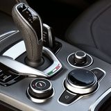 Die Achtgangautomatik erledigt den Job problemlos