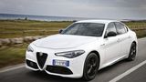 Das Fahrwerk der Alfa Romeo Giulia straff abgestimmt