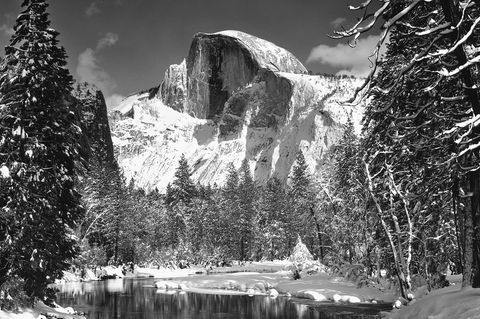 Winter im Yosemite National Park: Die Aufnahme vom Half Dome machte Ansel Adams im Herbst 1938.