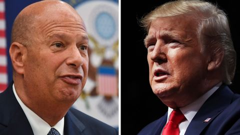 Gordon Sondland (l.) musste seine Version zur Ukraine-Affäre um Donald Trump bereits anpassen