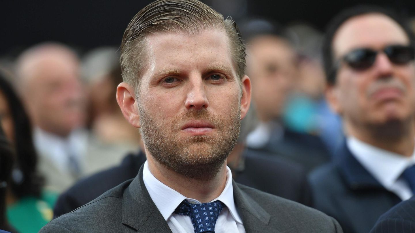 Eric Trump hatte während der Anhörung von Gordon Sondland offenbar Zeit