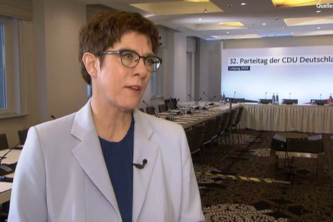 Auf dem CDU-Parteitag in Leipzig redet Annegret Kramp-Karrenbauer über die Zukunft der Union