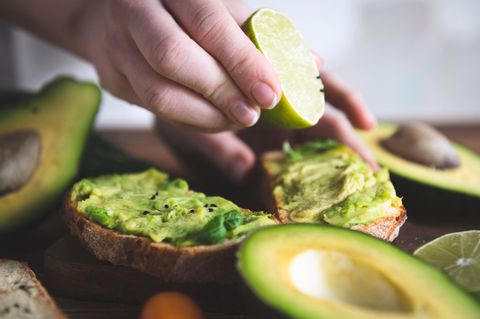 Avocado auf Brot
