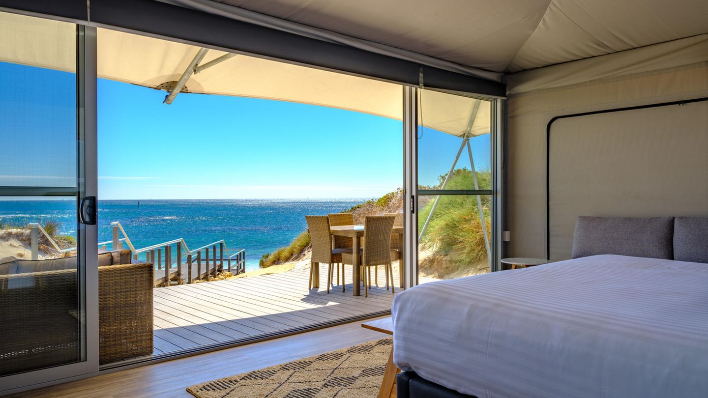 Blick aus einem Luxuszelt auf Rottnest Island