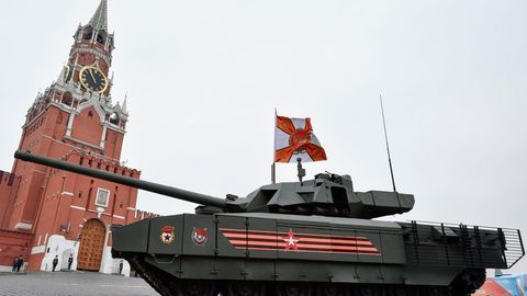 Ein Eprobungsmodell des t-14 Armate auf dem Roten Platz im Mai 2019