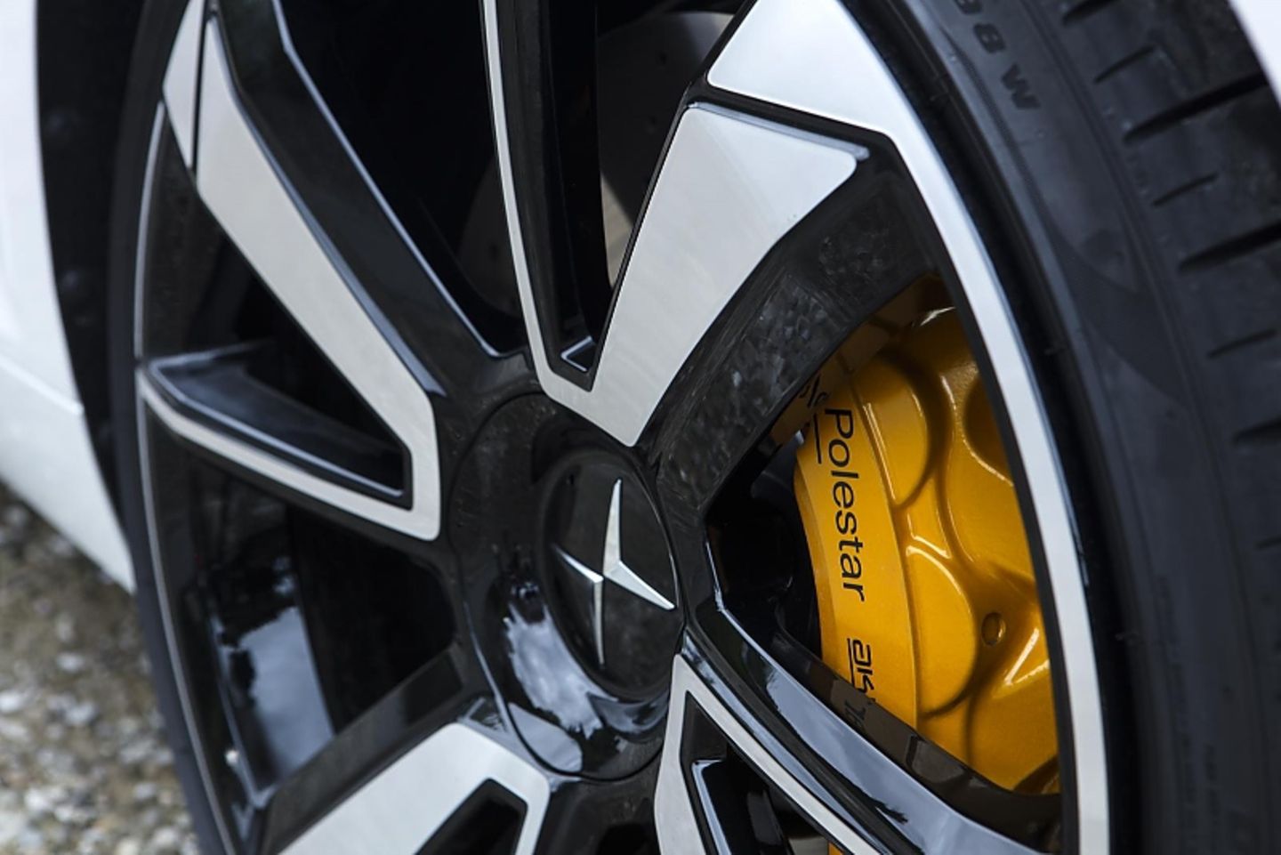 Polestar 1